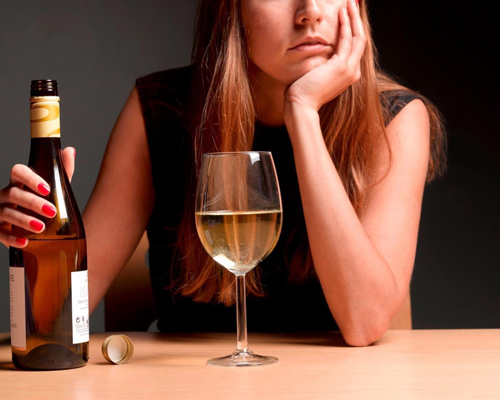 Анонимное лечение женского алкоголизма в Слюдянке